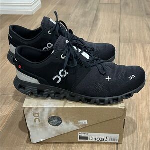 On Men's Black and Gray Cloud X 3 Athletic Shoes